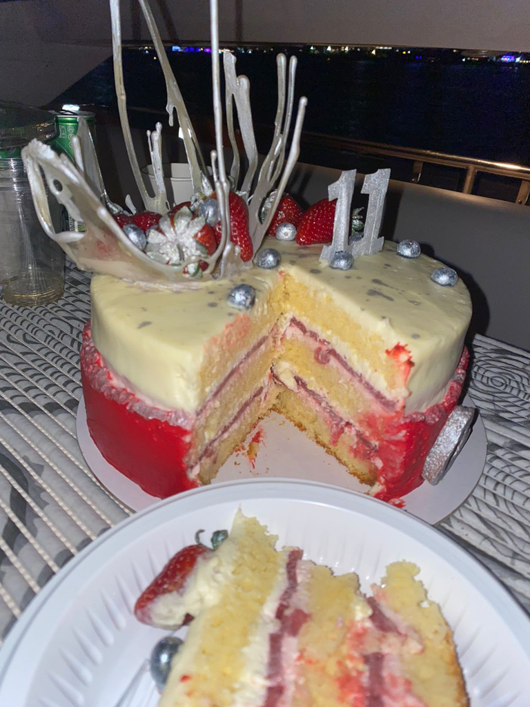 Bryzgi_Red-05